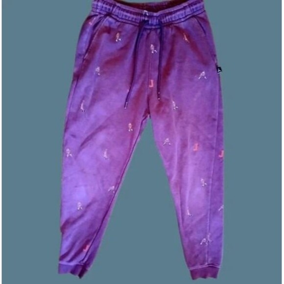 Jordan Essentials Holiday Allover Print Fleece Sweatpants Sz 30"W & 26" Inseam - Picture 1 of 12